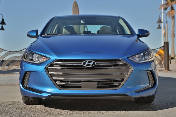 2017 Hyundai Elantra Review 4 2017 Hyundai Elantra Review
