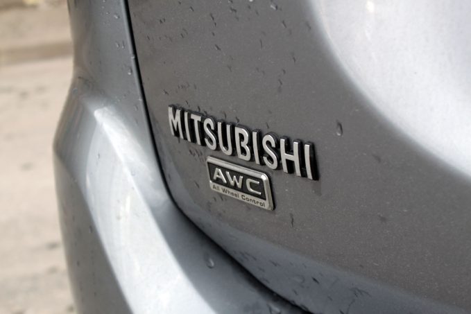 2017 Mitsubishi Outlander Review 1 2017 Mitsubishi Outlander Review