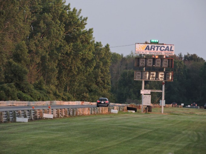 Drag Racing a Mercedes-Benz GLA 45 AMG 7 Drag Racing a Mercedes-Benz GLA 45 AMG