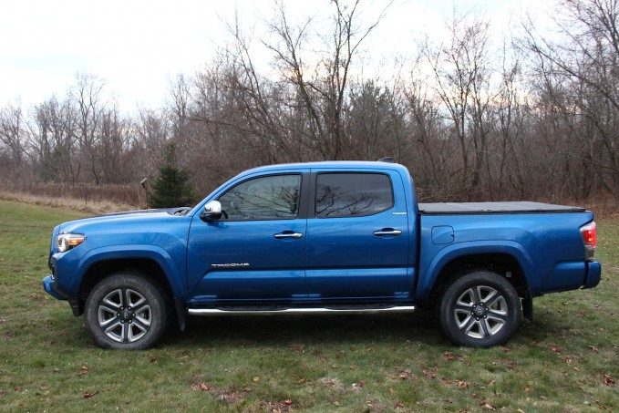Toyota Tacoma: 2016 AutoGuide.com Truck of the Year Nominee 3 Toyota Tacoma: 2016 AutoGuide.com Truck of the Year Nominee