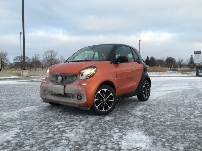 We Took a 2016 Smart Fortwo on a Long-Distance Road Trip in a Snow Storm 4 We Took a 2016 Smart Fortwo on a Long-Distance Road Trip in a Snow Storm
