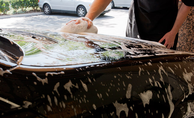 5 Dealer Options You Should Avoid and 5 You Shouldn't