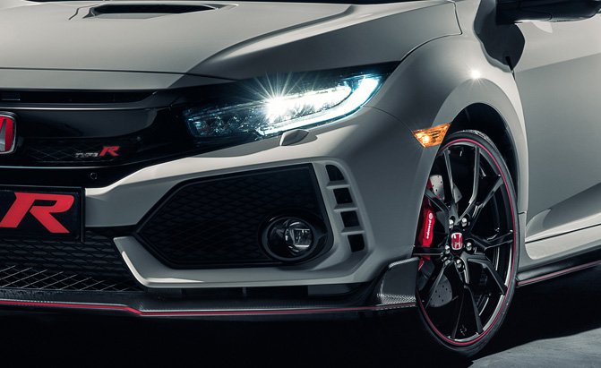 2017 Honda Civic Type R: Here&#039;s how it Differs From the Prototype