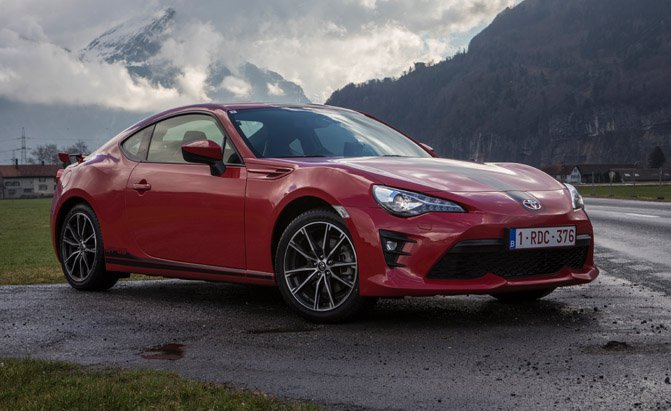 2017 Toyota 86 Road Trip Review