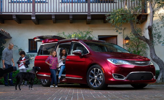 Best Three-Row Vehicles of 2017: Consumer Reports