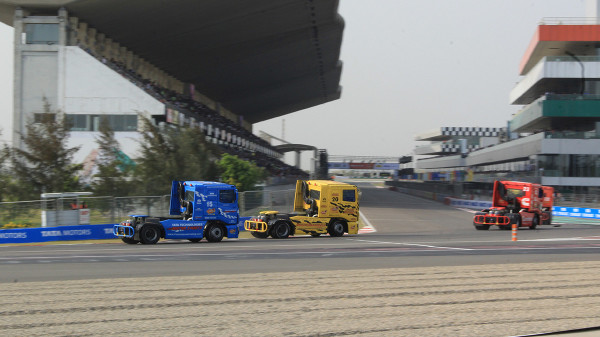 Tata T1 Prima Truck Racing season 4: We two ours four 8 Tata T1 Prima Truck Racing season 4: We two ours four