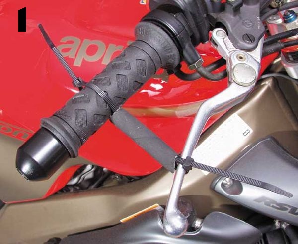 How to change brake disc pads on motorcycles in three easy steps
