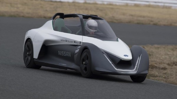 Nissan Intelligent Mobility Tour: Dawn of the electrics