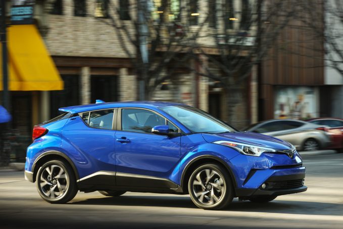 Top 10 Best Looking Crossovers and SUVs of 2017