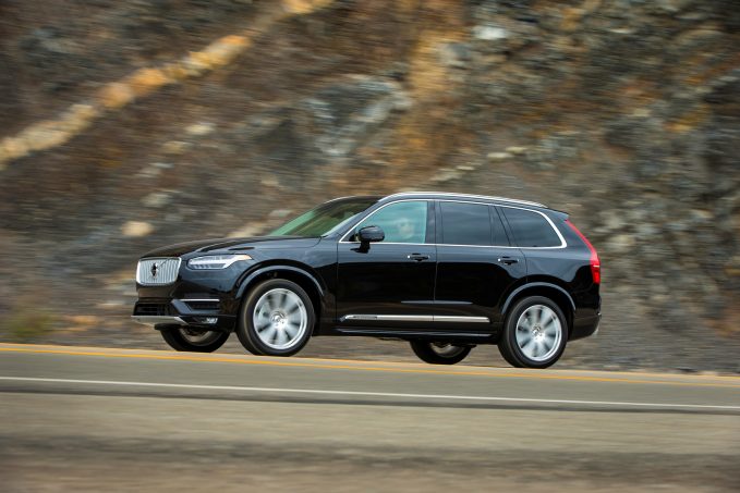 Top 10 Best Looking Crossovers and SUVs of 2017