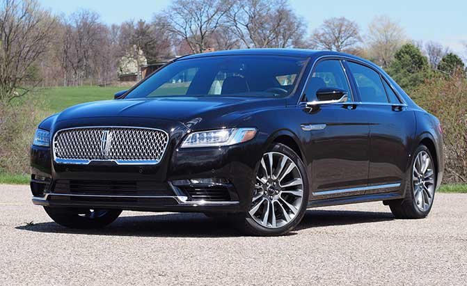 2017 Lincoln Continental vs. 2017 Volvo S90