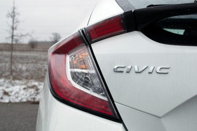 2017 Mazda3 vs Honda Civic Hatchback