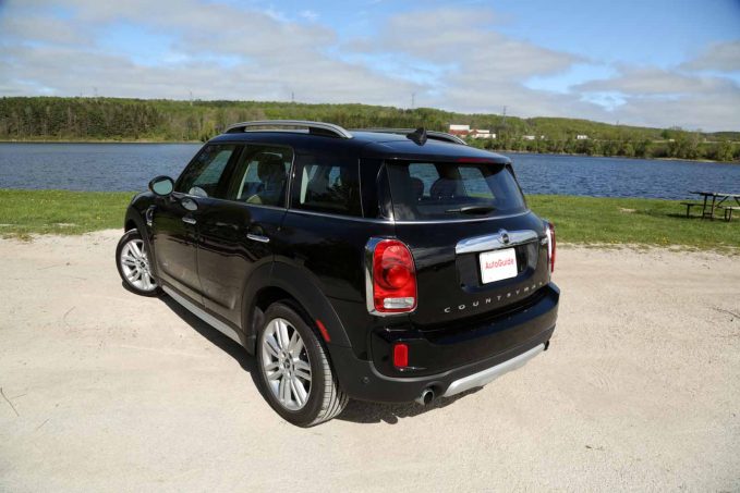 2017 MINI Countryman vs Buick Encore Comparison