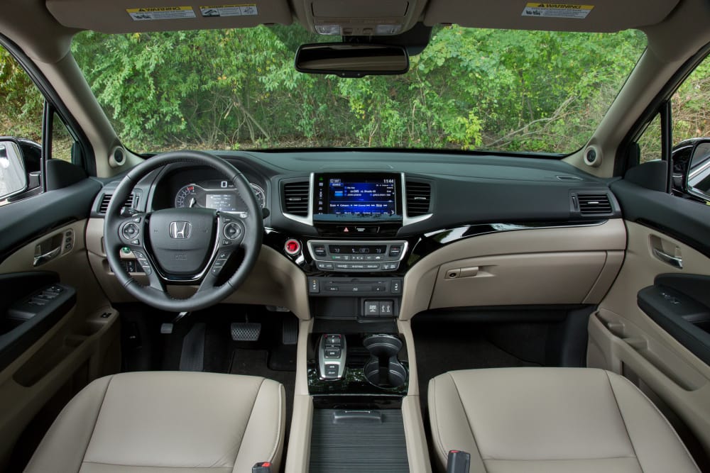 2016 Honda Pilot Photo Gallery