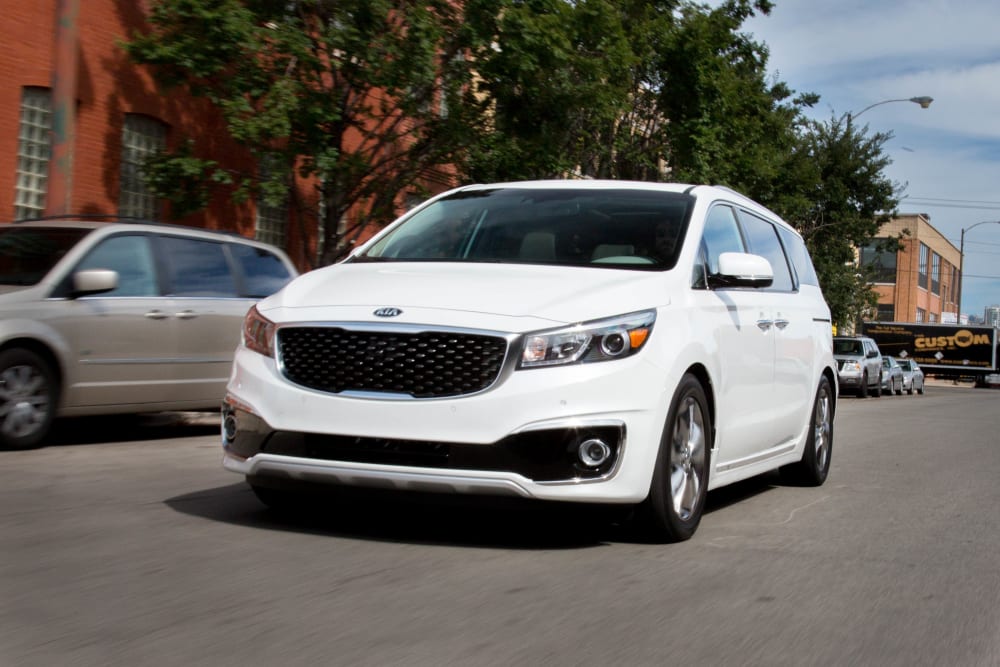 2016 Kia Sedona Photo Gallery