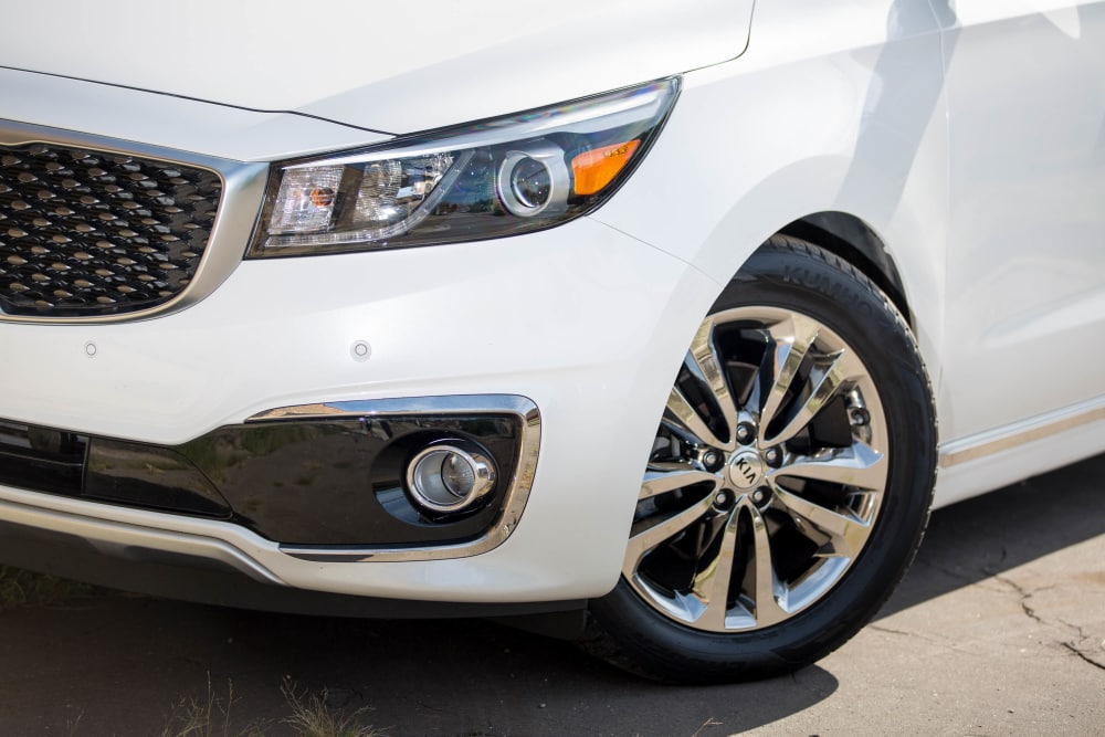 2016 Kia Sedona Photo Gallery