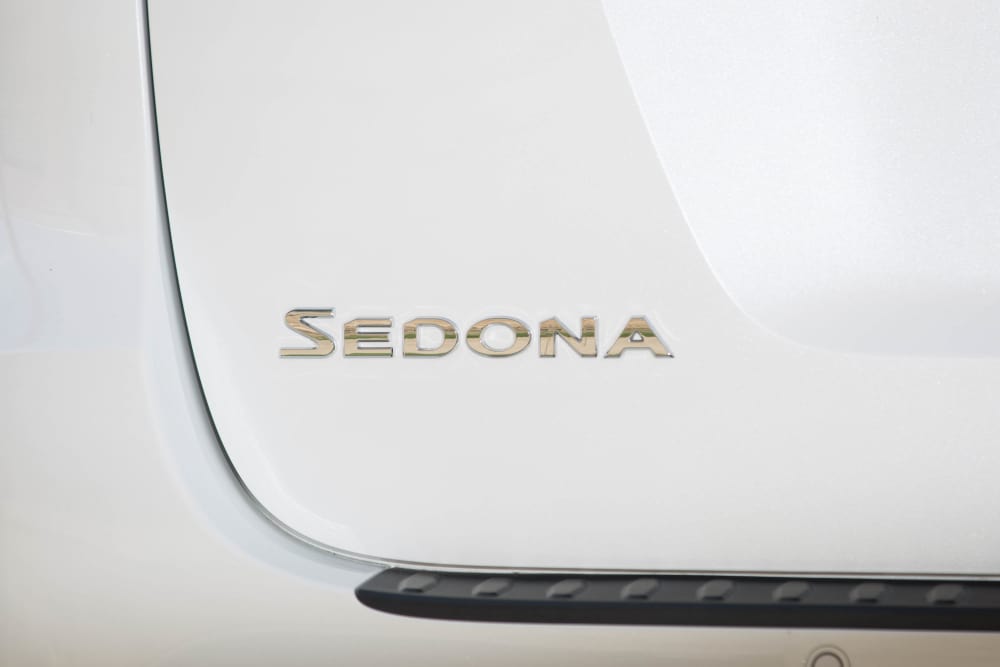 2016 Kia Sedona Photo Gallery