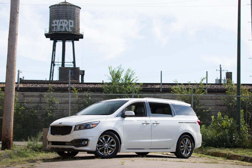 2016 Kia Sedona Photo Gallery