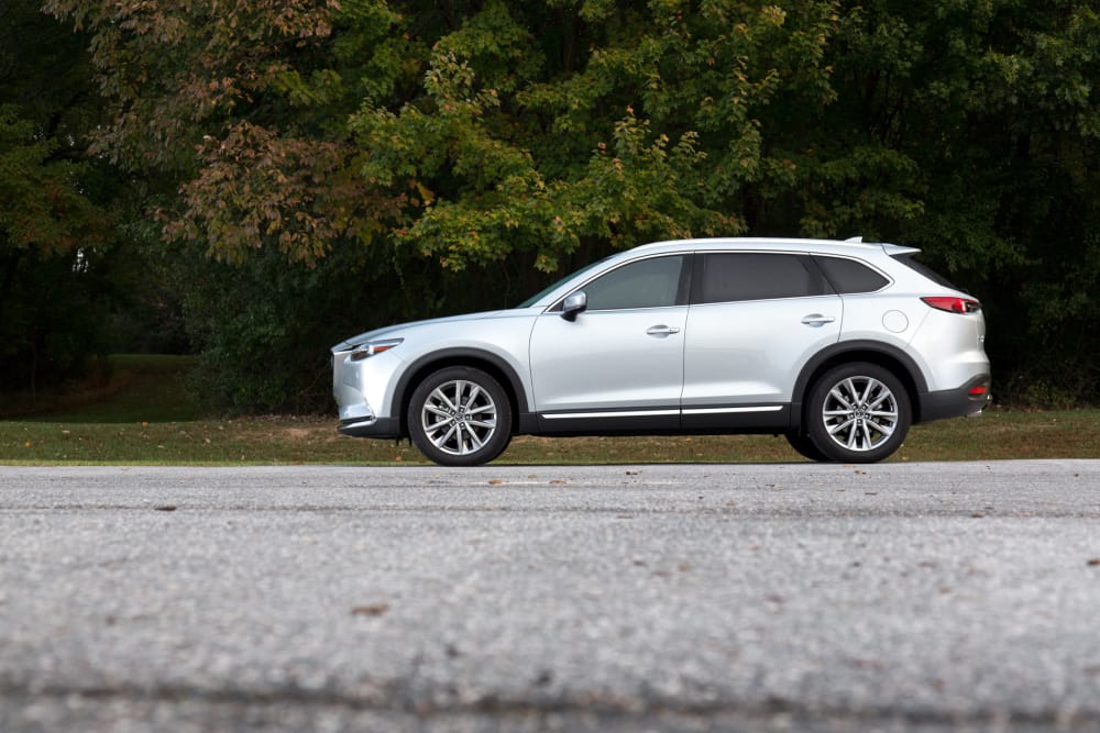 2016 Mazda CX-9 Photo Gallery