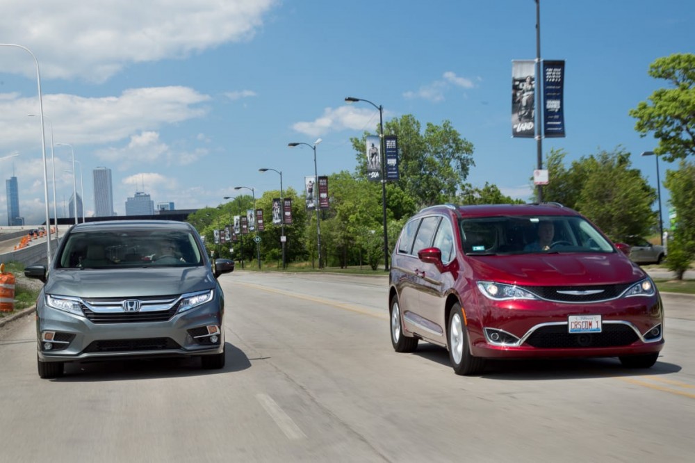 2017 Chrysler Pacifica Vs. 2018 Honda Odyssey: Minivan Matchup