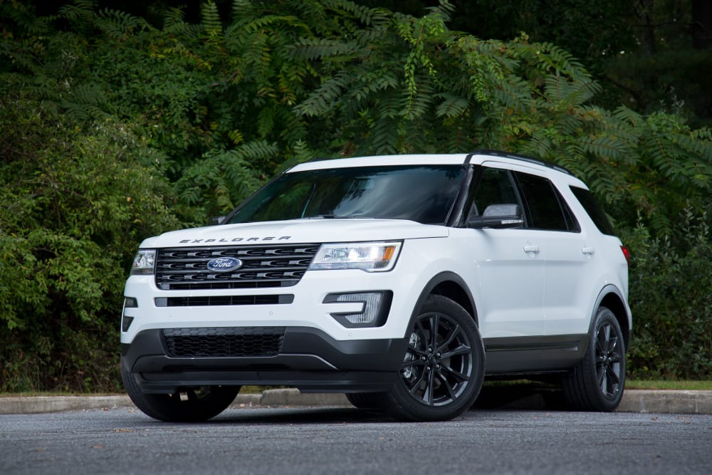2017 Ford Explorer Photo Gallery