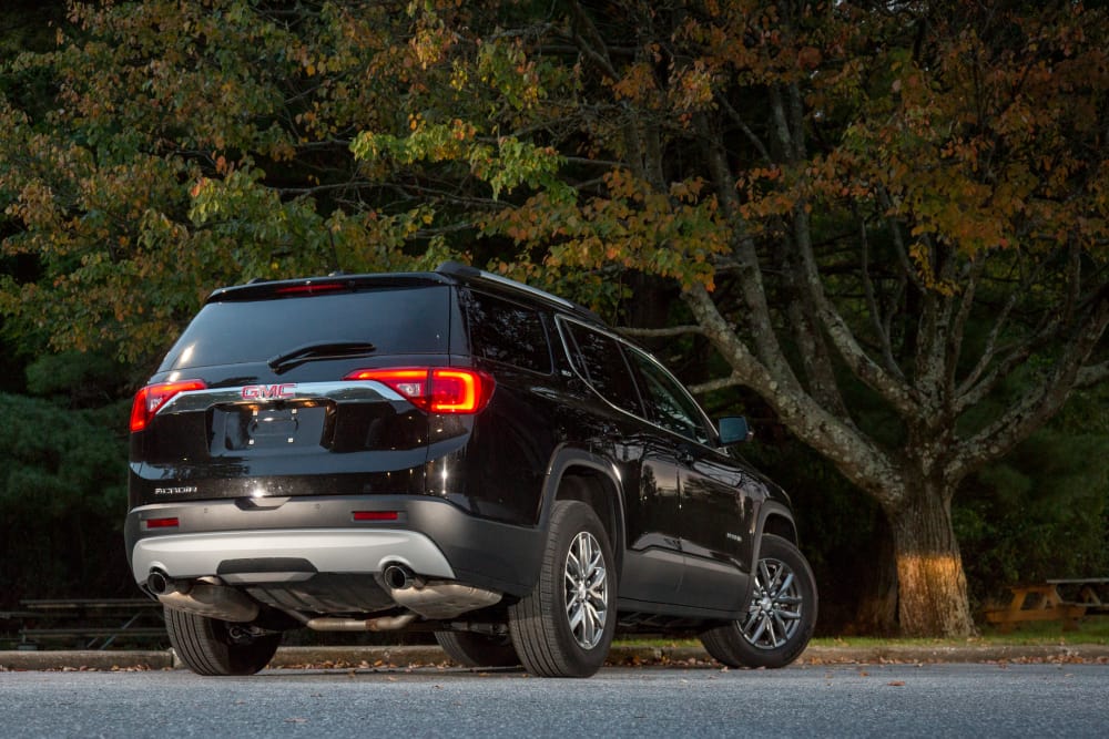 2017 GMC Acadia Photo Gallery