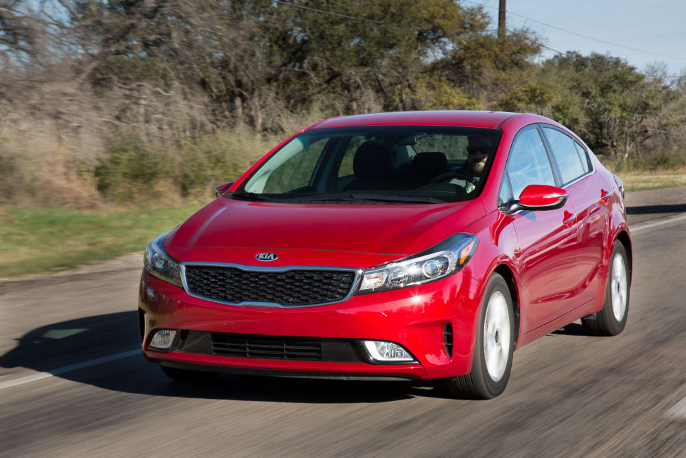 2017 Kia Forte Review: Photo Gallery