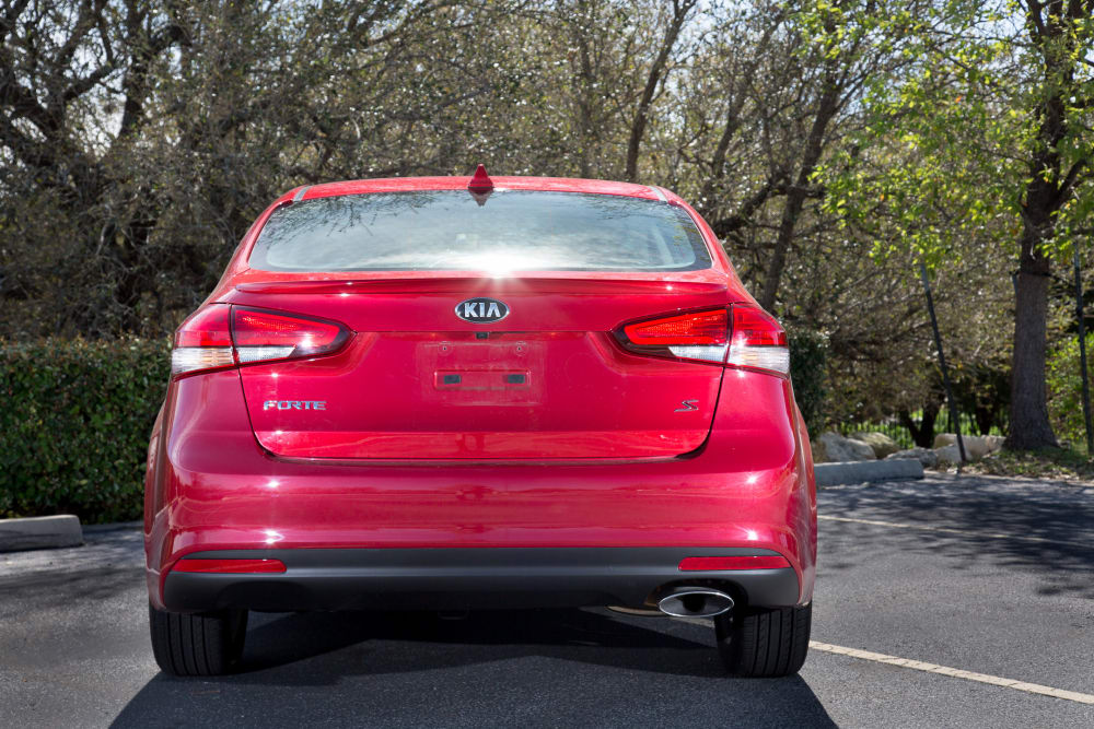 2017 Kia Forte Review: Photo Gallery