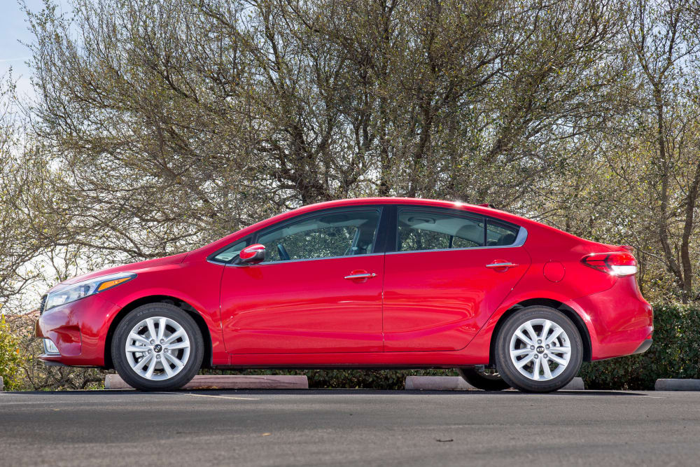2017 Kia Forte Review: Photo Gallery