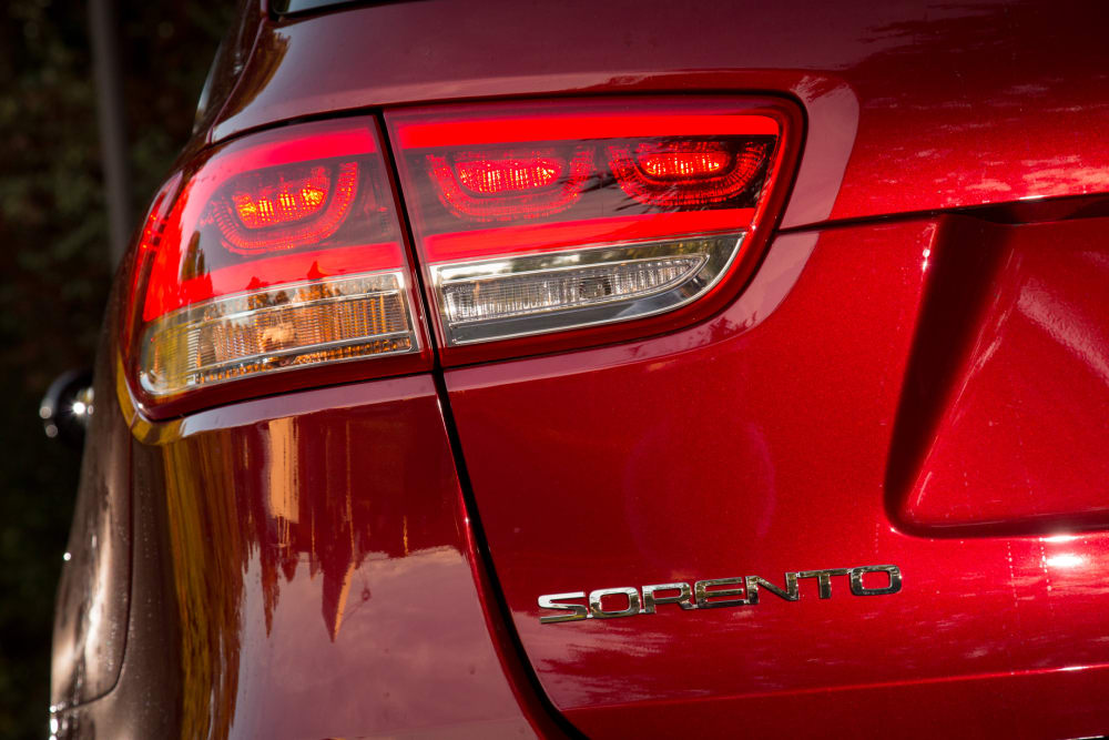 2017 Kia Sorento Photo Gallery