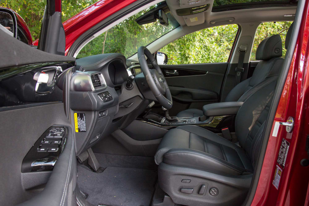 2017 Kia Sorento Photo Gallery