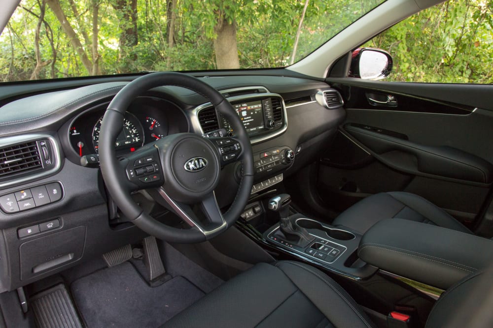 2017 Kia Sorento Photo Gallery