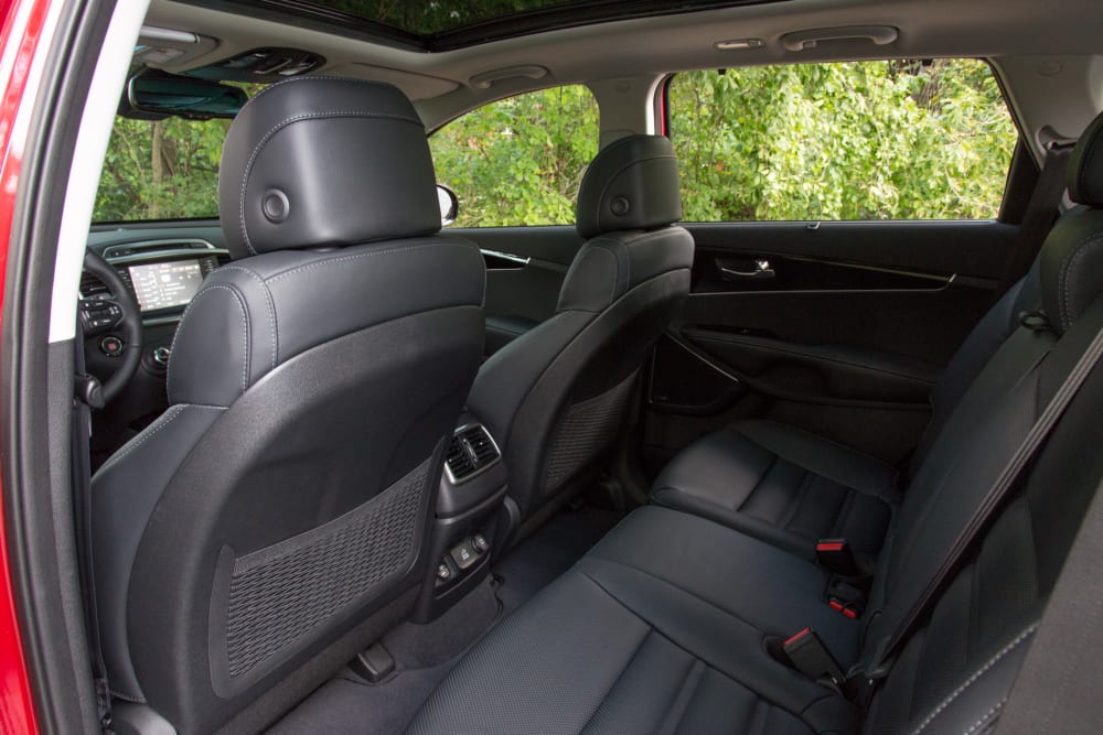 2017 Kia Sorento Photo Gallery