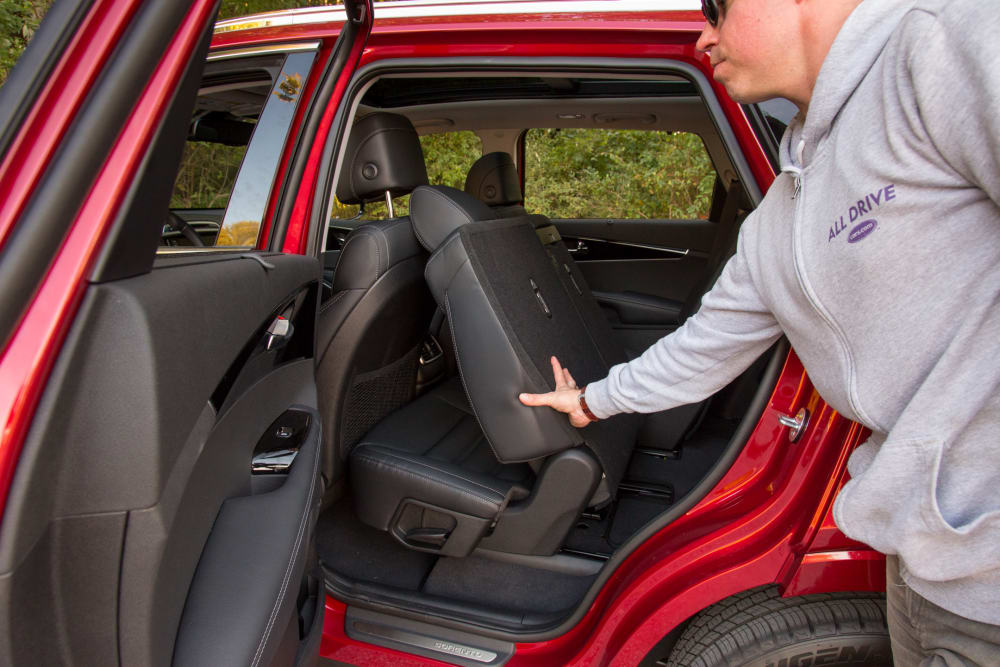 2017 Kia Sorento Photo Gallery