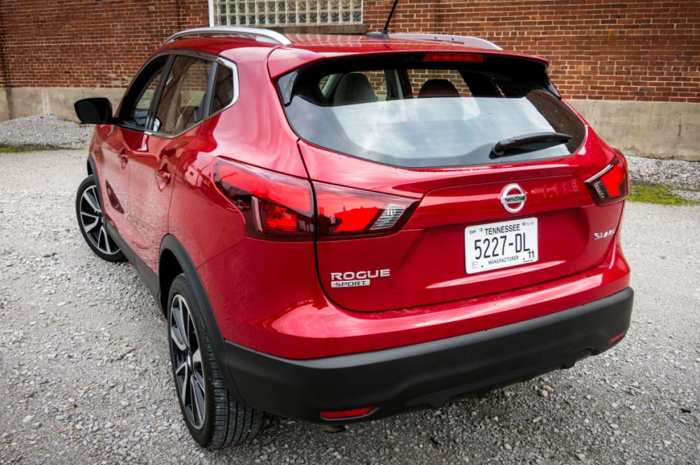 2017 Nissan Rogue Sport:  AutoAfterWorld