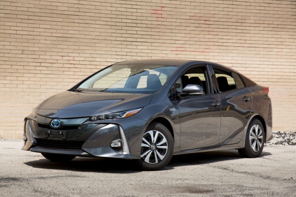 2017 Toyota Prius Prime:  AutoAfterWorld