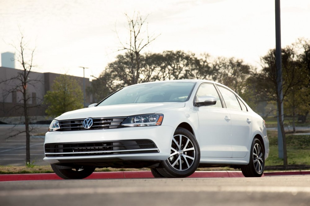 2017 Volkswagen Jetta:  AutoAfterWorld