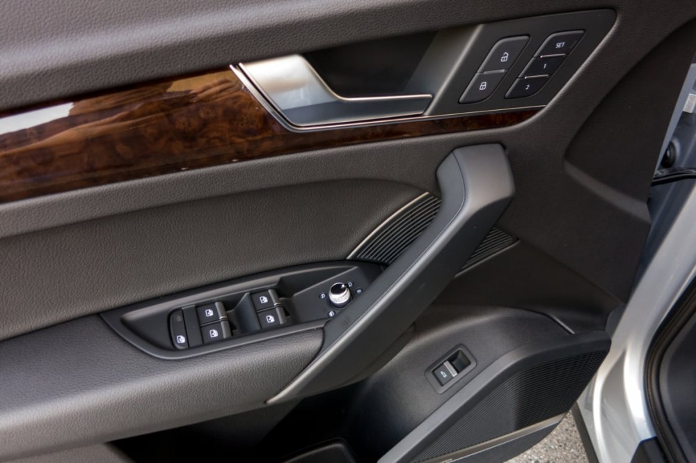 2018 Audi Q5: AutoAfterWorld 12 2018 Audi Q5: AutoAfterWorld