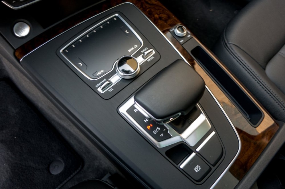 2018 Audi Q5: AutoAfterWorld 14 2018 Audi Q5: AutoAfterWorld