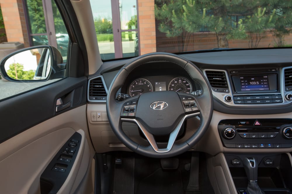 What's the Best Compact SUV of 2016? 18 What's the Best Compact SUV of 2016?