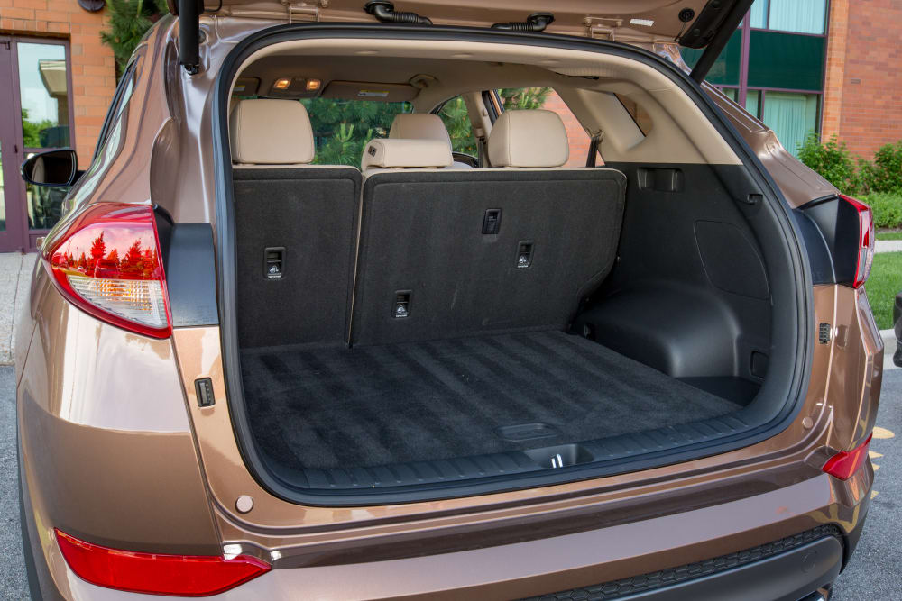 What's the Best Compact SUV of 2016? 33 What's the Best Compact SUV of 2016?