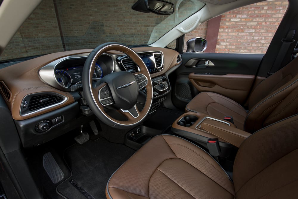 What&apos;s the Ultimate Minivan for 2016?