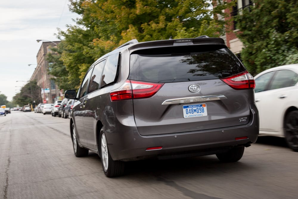 What&apos;s the Ultimate Minivan for 2016?