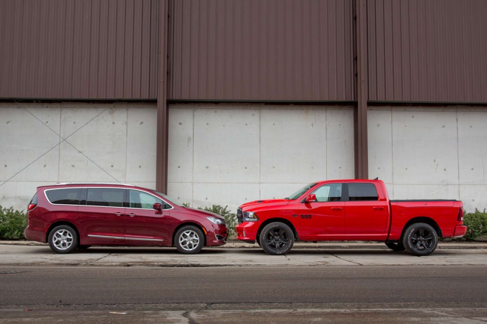 Which Is Better: A Minivan or a Pickup Truck?