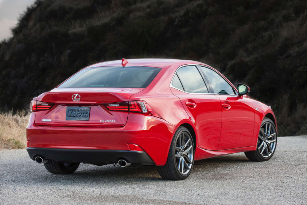 2016 Lexus IS Gets New Turbo Engine