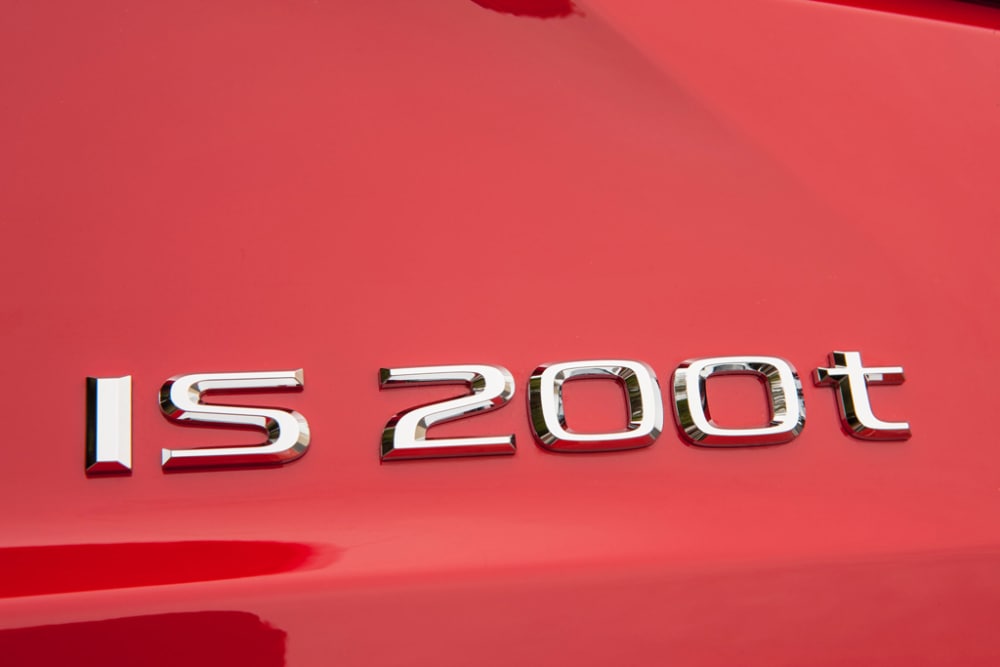 2016 Lexus IS Gets New Turbo Engine