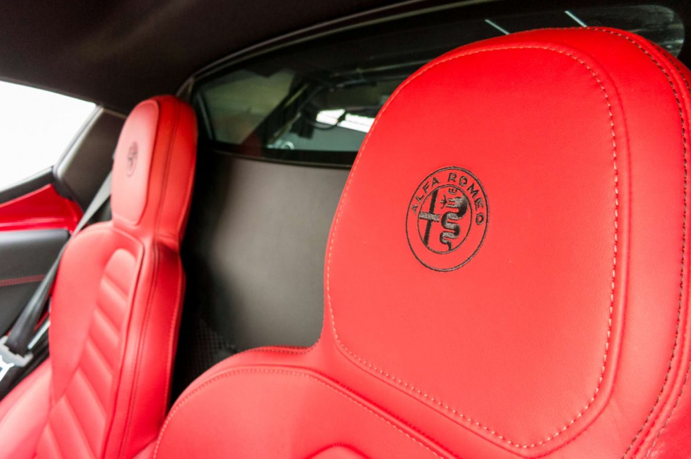 2017 Alfa Romeo 4C:  AutoAfterWorld