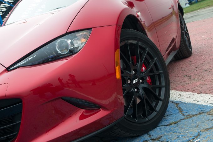 2017 Toyota 86 vs Mazda MX-5 Miata RF Track Comparison