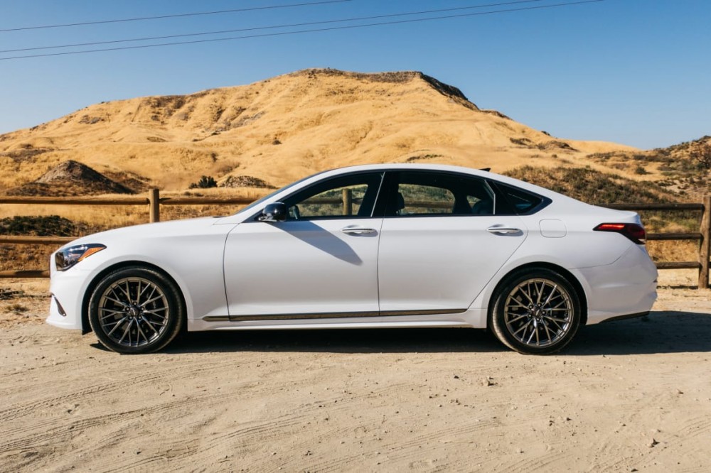 2018 Genesis G80 3.3T Sport: Does It Address Non-Sport&apos;s Shortcomings?