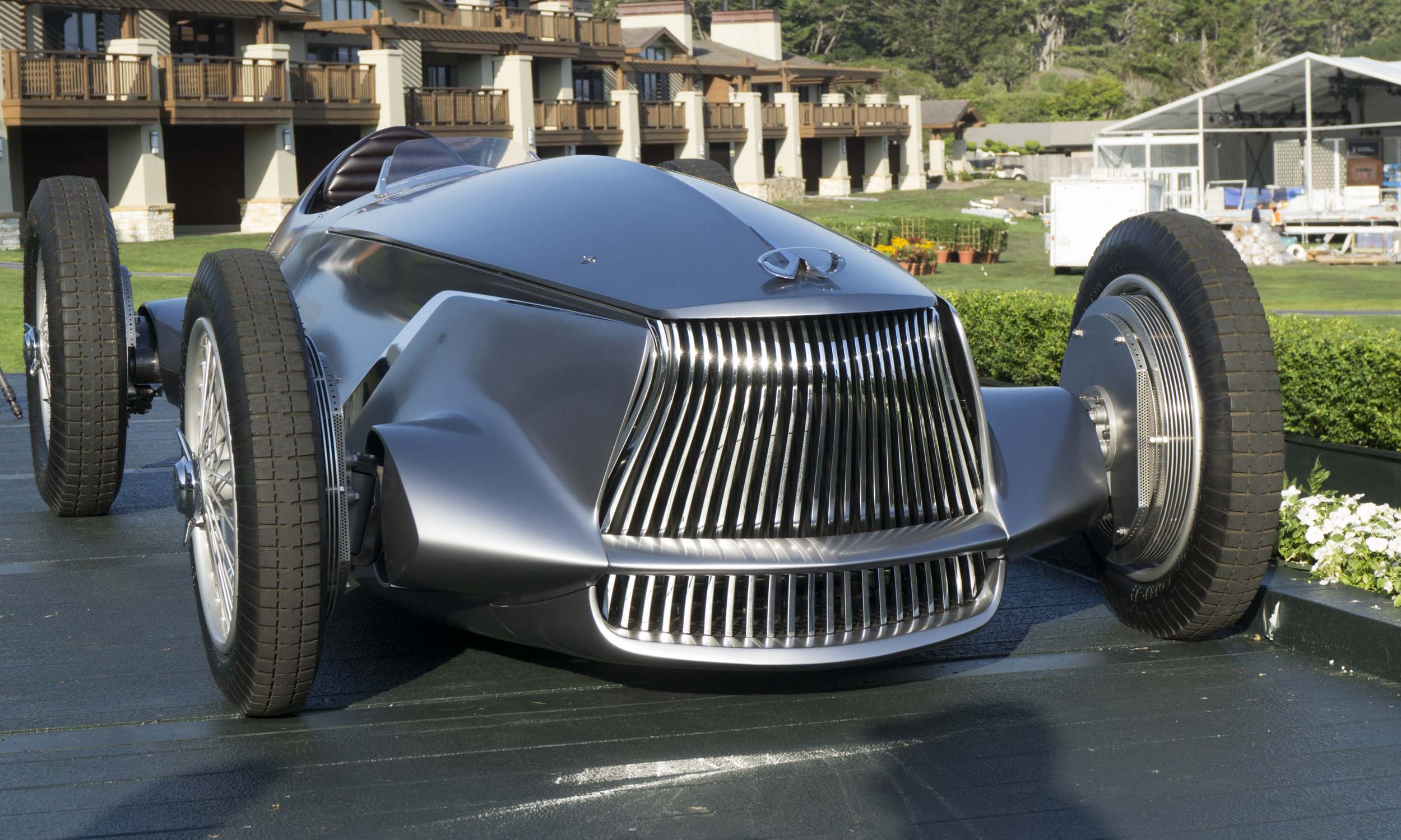 2017 Pebble Beach Concours: Infiniti Unveils Prototype 9 Concept